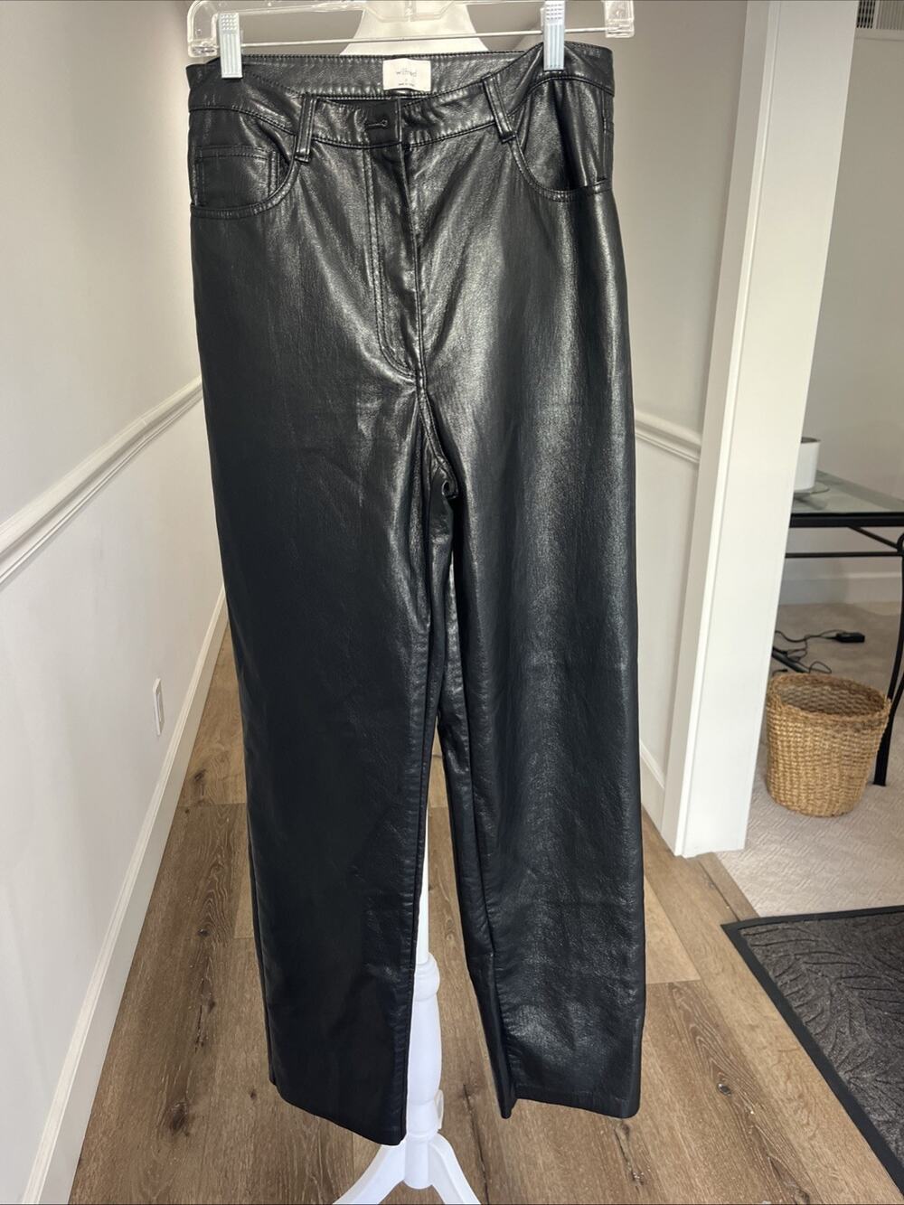 Wilfred Black Faux-Leather Straight Leg Pant The Melina High Rise Size 8